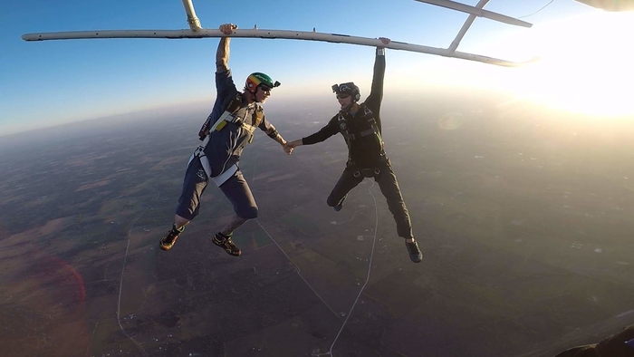 IMG-FLT-Thomas-Johnston-skydive-blog (9)