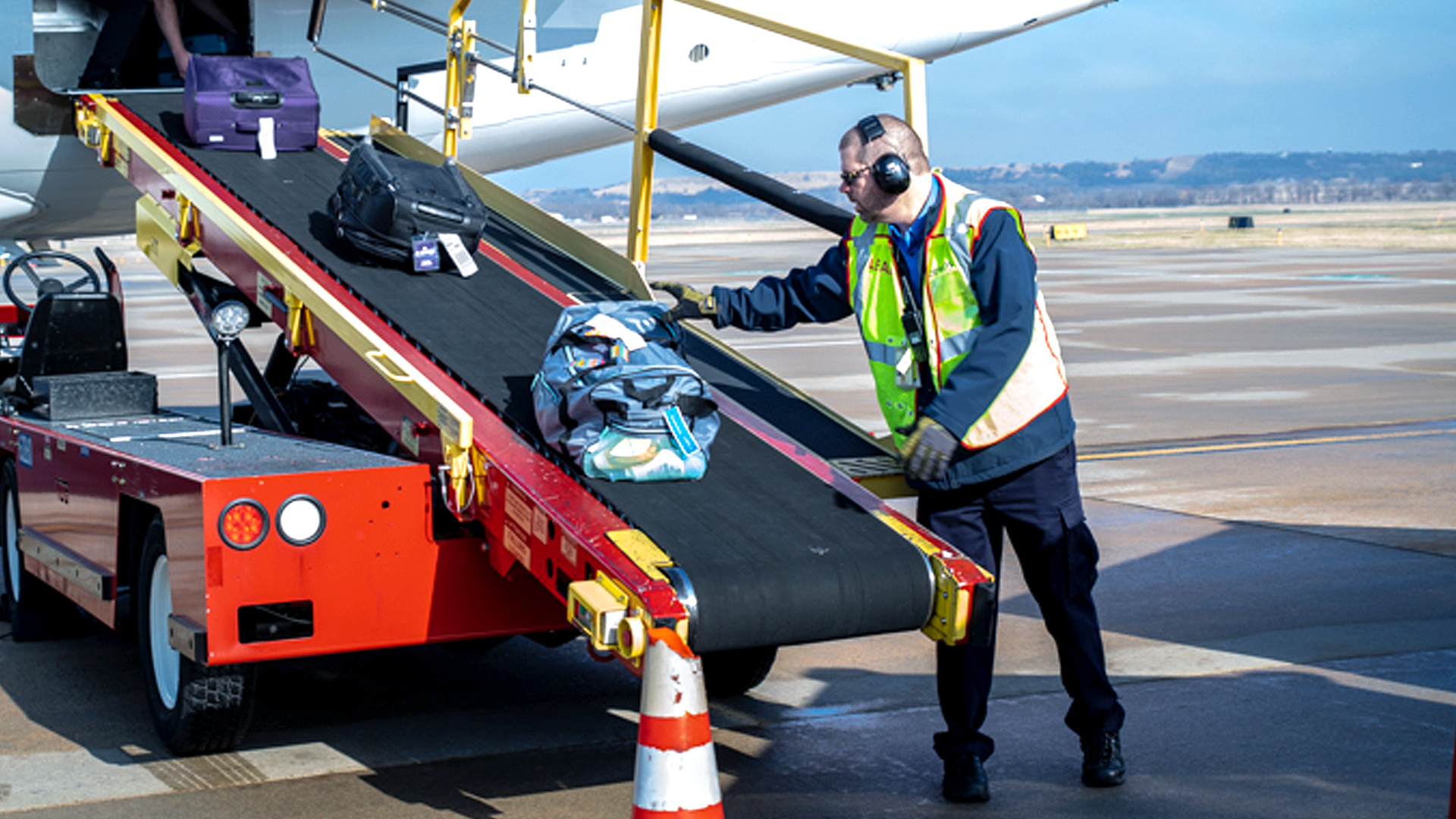 Join us for a Full and PartTime DFW Ramp Agent Hiring Event Envoy Air